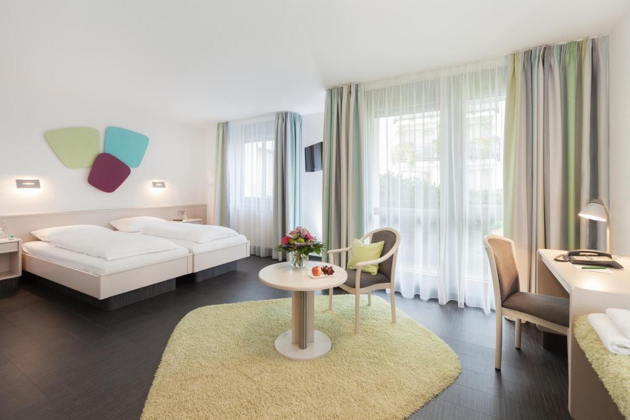 Hotel Akazienhaus Herzogenaurach Exterior foto